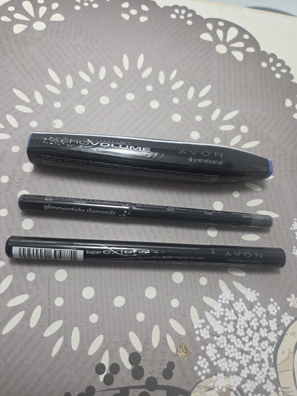 Avon Classic Dramatic Black Eye Trio